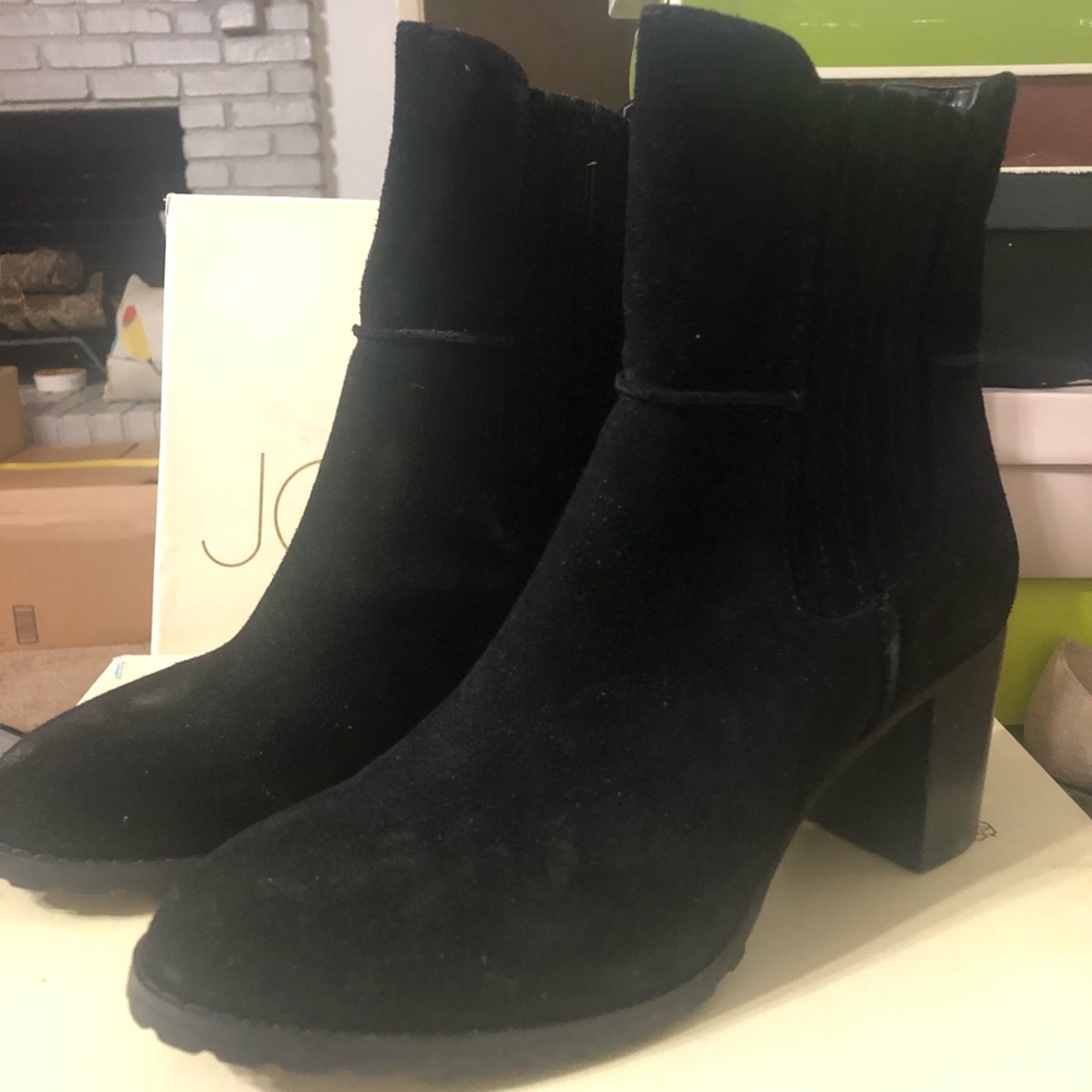 Heeled ankle boots